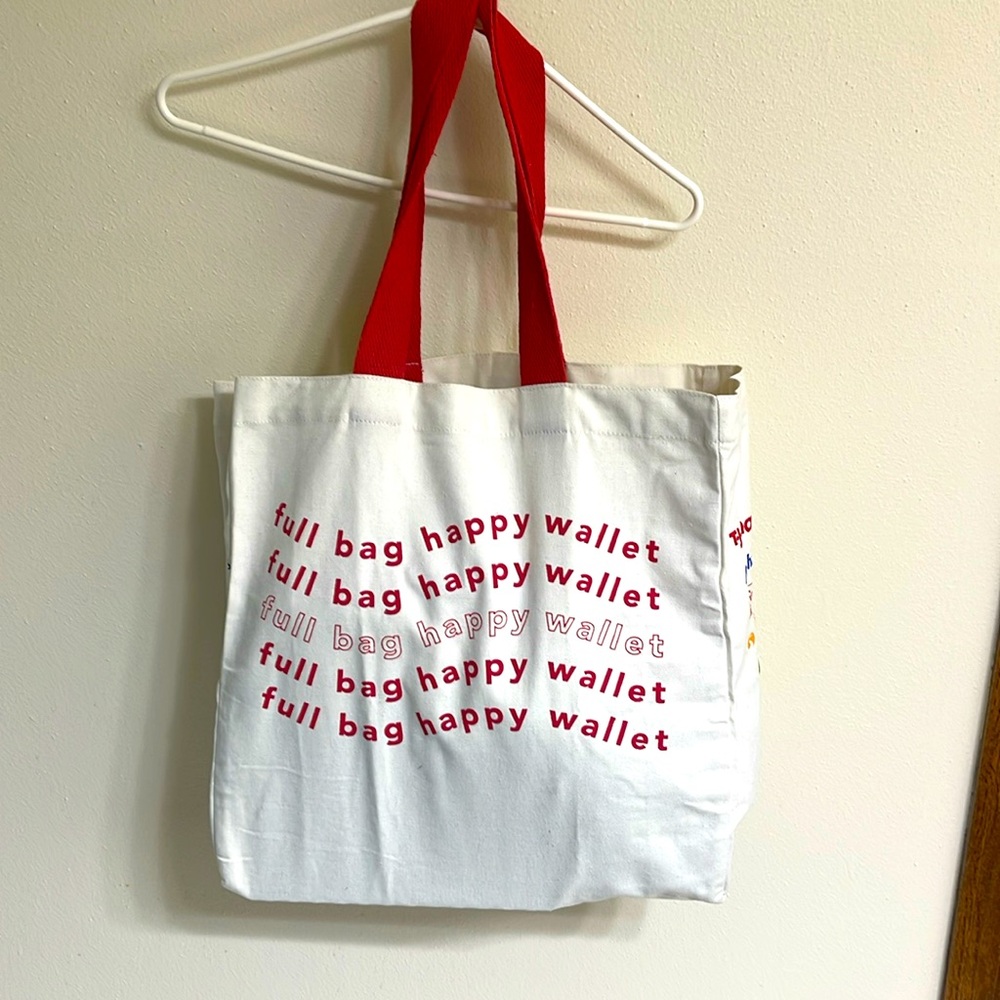Tjmaxx printed,durable shopping bag.